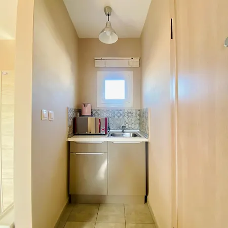 Elegant In The Center Of City. Apartament *